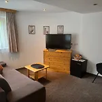 Gruenwaldhof 3* טוקס