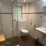 Gruenwaldhof לינה וארוחת בוקר 3*