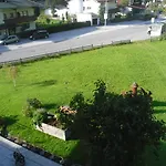 Grünwaldhof 3*